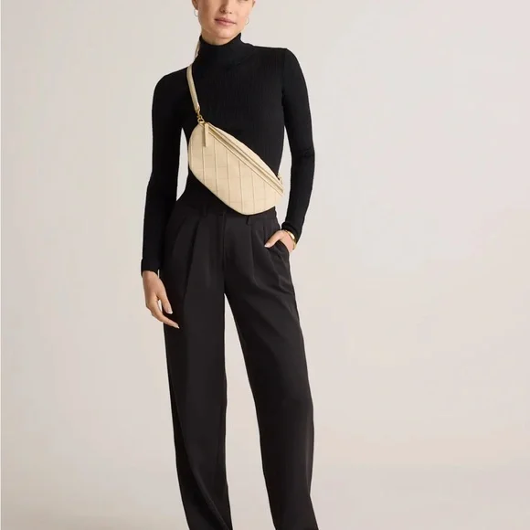 Quince Italian Leather Diamond Stitch Sling - Picture 2 of 7